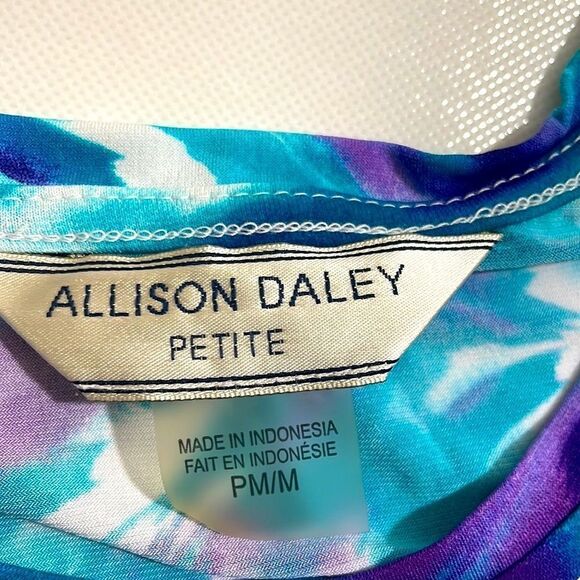 Allison Daley Petite Print 3/4 Sleeve Top - Picture 7 of 8